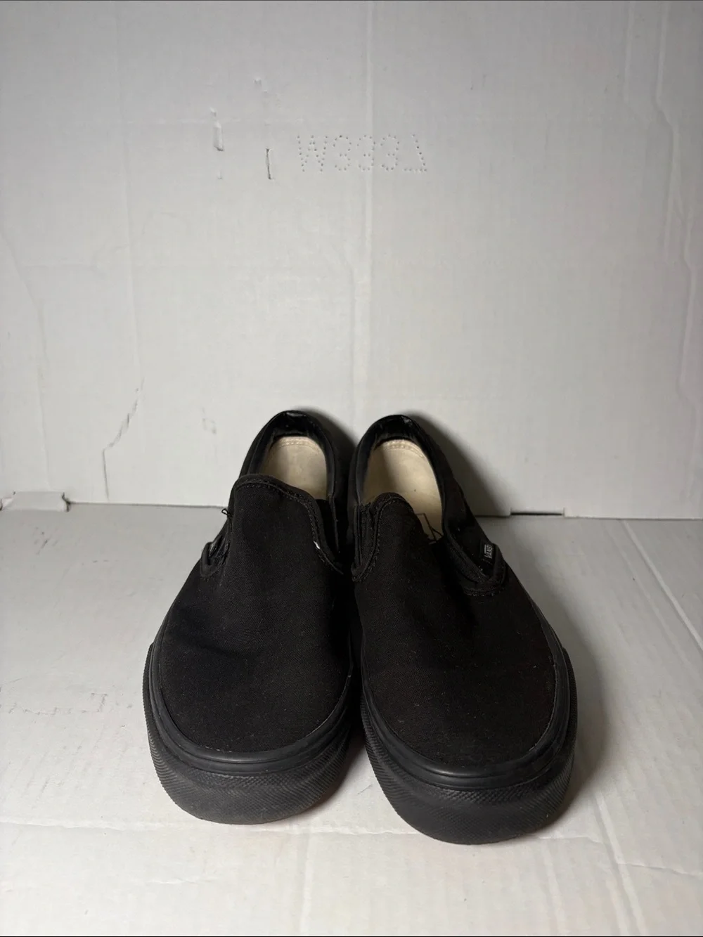 Vans Slip-On Canvas Shoes in Black Size 6